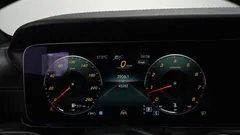 2023 Mercedes-Benz E-Class E250 AMG Line — фото 8
