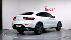 2023 Mercedes-Benz GLC-Class GCL300 4MATIC Coupe — фото 2