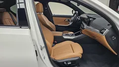 2023 BMW 3-Series 320i M Sport — фото 11