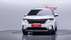 2023 Kia Carnival Diesel 7-Seater Signature — фото 3