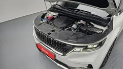 2023 Kia Carnival Diesel 7-Seater Signature — фото 6