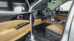 2023 Kia Carnival Diesel 7-Seater Signature — фото 10
