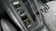 2022 Volkswagen Golf 2.0 TDI Prestige — фото 9