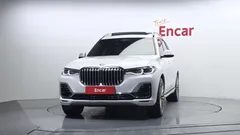 2022 BMW X7 xDrive 40d Design Pure Excellence 7-Seater — фото 1