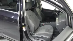 2022 Volkswagen Golf 2.0 TDI Premium, чёрный — фото 12