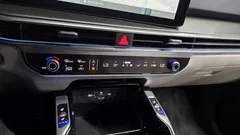 2025 Kia Sorento HEV 1.6 2WD — фото 13