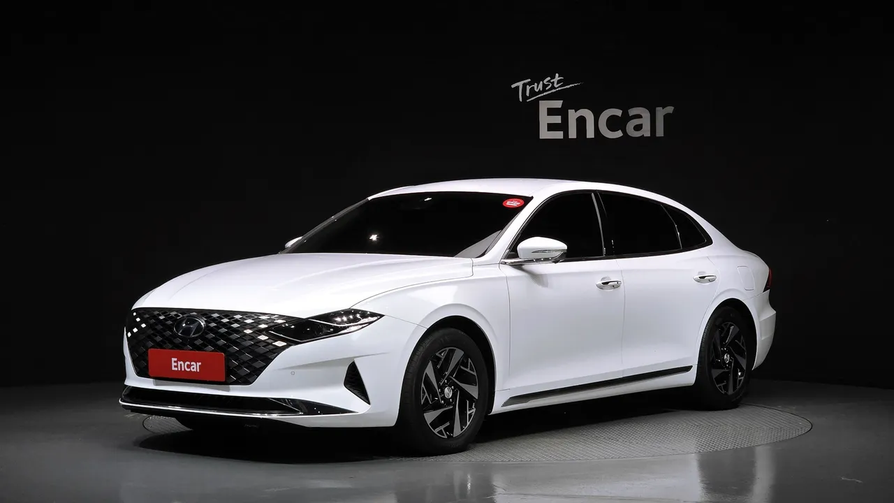 2023 Hyundai Grandeur Le Blanc