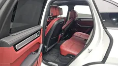 2023 Porsche Cayenne 3.0 PLATINUM EDITION — фото 12