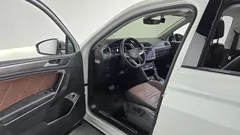 2023 Volkswagen Tiguan 2.0 TSI Prestige, белый — фото 10