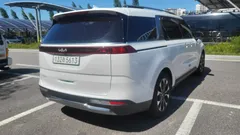 2023 Kia Carnival Gasoline 7-Seater Signature — фото 3