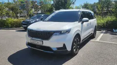 2023 Kia Carnival Gasoline 7-Seater Signature — фото 12