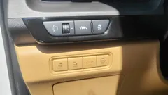 2023 Kia Carnival Gasoline 7-Seater Signature — фото 20