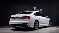 2023 Audi A6 45 TFSI Quattro Premium — фото 2