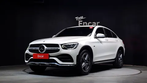 2021 Mercedes-Benz GLC-Class GLC300e 4MATIC Coupe