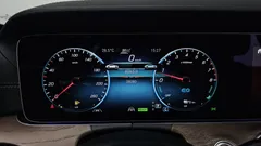 2023 Mercedes-Benz E-Class E300e 4MATIC Exclusive — фото 8