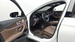 2023 Mercedes-Benz E-Class E300e 4MATIC Exclusive — фото 10