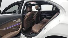 2023 Mercedes-Benz E-Class E300e 4MATIC Exclusive — фото 12