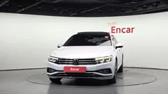 2021 Volkswagen Passat 2.0 TDI 4Motion Prestige, белый — фото 3