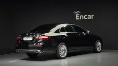 2023 Mercedes-Benz E-Class E220d 4MATIC Exclusive — фото 2