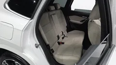 2024 BMW X1 xDrive 20i M Sport, белый — фото 12