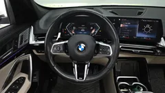 2024 BMW X1 xDrive 20i M Sport, белый — фото 14