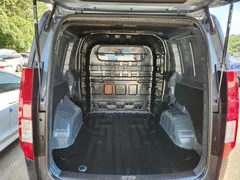 2022 Hyundai Staria Cargo 5-Seater — фото 7