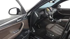 2023 BMW X4 xDrive20i M Sport, чёрный — фото 10
