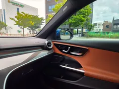 2022 Mercedes-Benz C-Class C300 AMG Line — фото 16