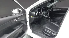 2021 Kia K3 Standard, белый — фото 10