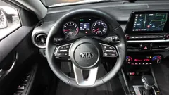 2021 Kia K3 Standard, белый — фото 15