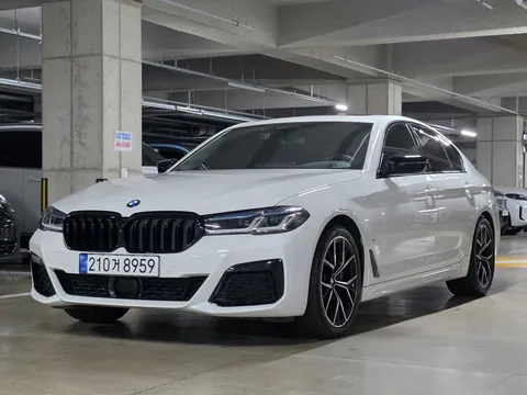 2023 BMW 5-Series 530i xDrive M Sport Package