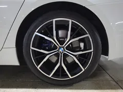 2023 BMW 5-Series 530i xDrive M Sport Package — фото 5