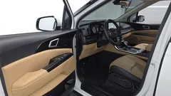 2023 Kia Canival Gasoline 9-Seater Prestige — фото 10