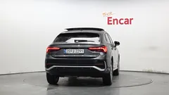 2023 Audi Q3 35 TDI Quattro Premium Sportback — фото 4