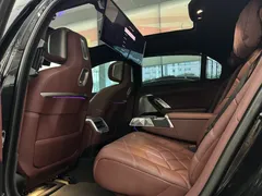 2023 BMW 7-Series 740i sDrive Design Pure Excellence — фото 18