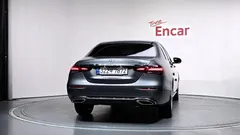 2023 Mercedes-Benz E-Class E220d 4MATIC Exclusive — фото 4