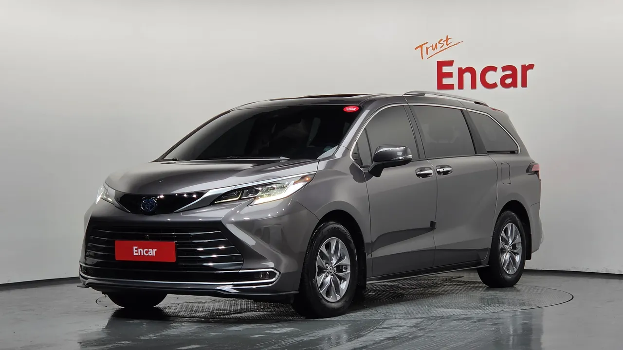 2023 Toyota Sienna 2.5 Hybrid AWD