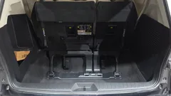 2023 Toyota Sienna 2.5 Hybrid AWD, серый — фото 18