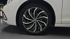 2023 Volkswagen Golf 2.0 TDI Prestige, белый — фото 5