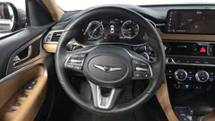 2023 Genesis G70 Gasoline 2.0T 4WD — фото 12