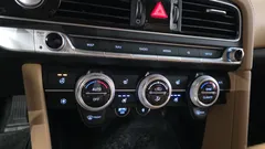 2023 Genesis G70 Gasoline 2.0T 4WD — фото 16