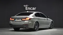 2022 BMW 5-Series 530e M Sport — фото 2
