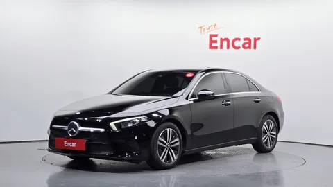 2022 Mercedes-Benz A-Class A220 Sedan