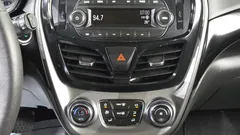 2022 ChevroletGMDaewoo Spark Premier — фото 17