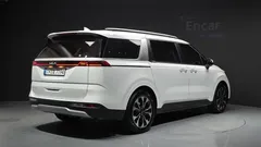 2023 Kia Carnival Gasoline 9-Seater Prestige — фото 2