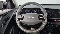 2022 Kia Niro Signature, 청옥색 — фото 13