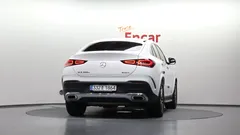 2022 Mercedes-Benz GLE-Class GLE350e 4MATIC Coupe, белый — фото 4