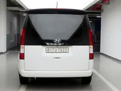2022 Hyundai Staria Cargo 3-Seater — фото 3