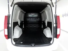 2022 Hyundai Staria Cargo 3-Seater — фото 5