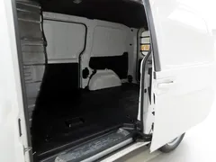 2022 Hyundai Staria Cargo 3-Seater — фото 6